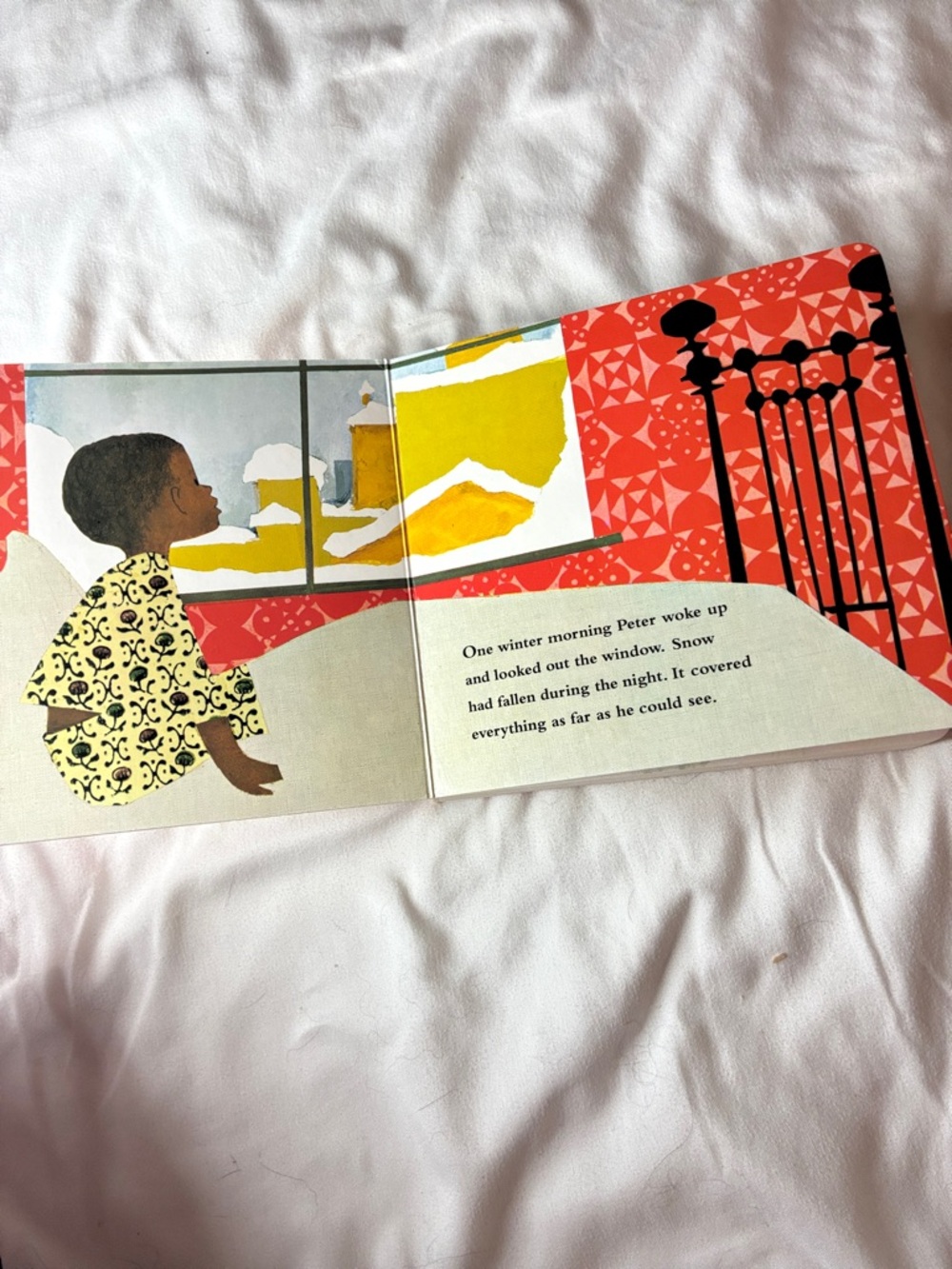 The Snowy Day Board Book by Ezra Jack Keats - Picture 7 of 8